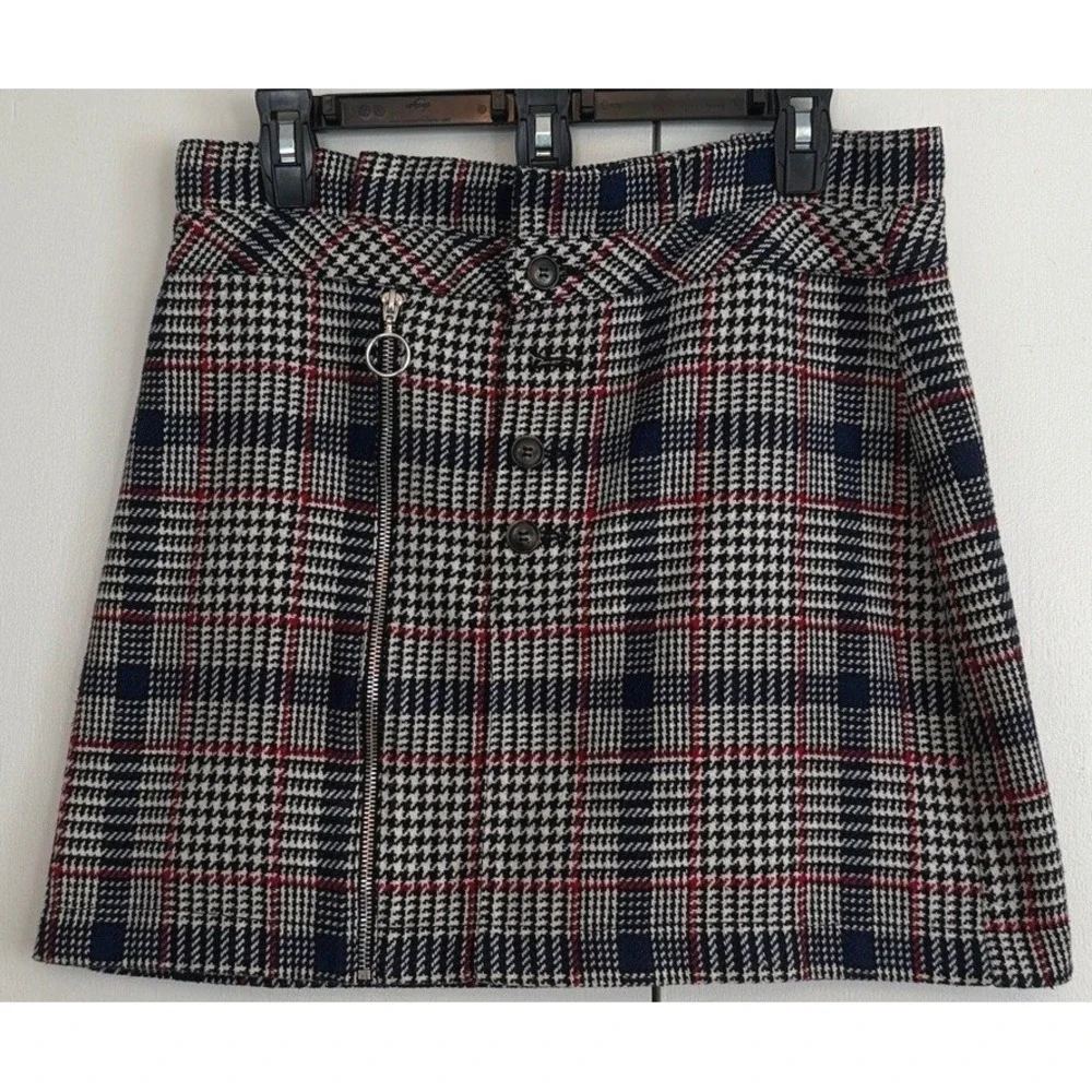 TOPSHOP Plaid A-Line Mini Skirt Womens Size 10 Brown Black Red Zip Button - Picture 2 of 8